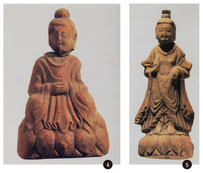4. 소조불좌상, 고구려 6세기, 높이 19.5cm, 평남 평원군 원오리출토 5. 소조보살입상, 고구려 6세기, 높이 17cm, 평남 평원군 원오리사지출토
